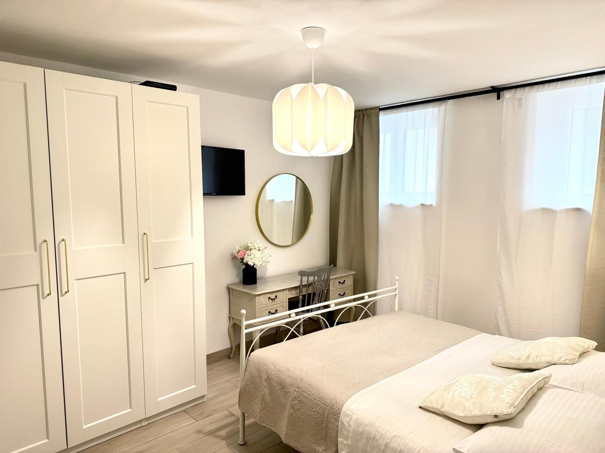 Charming Apartment In Split Center Bagian luar foto